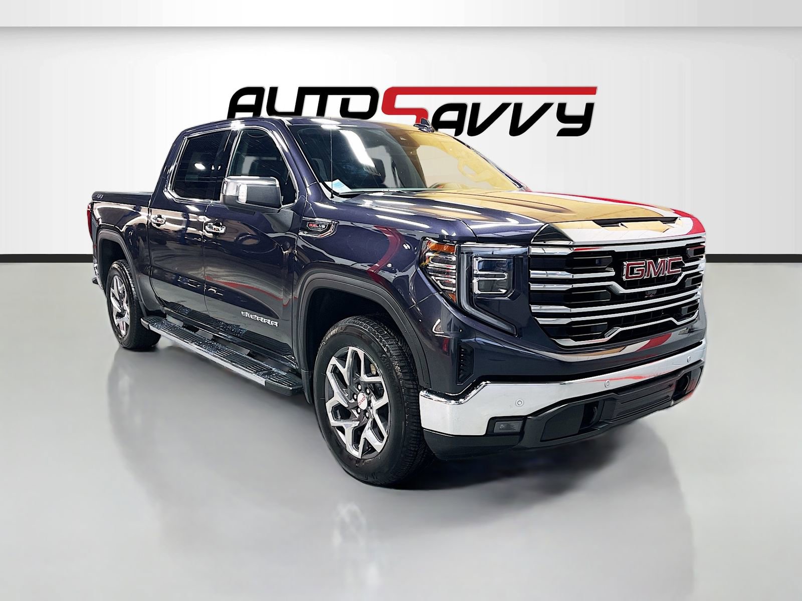 Used 2024 GMC Sierra 1500 SLT w/ SLT Premium Plus Package image 1