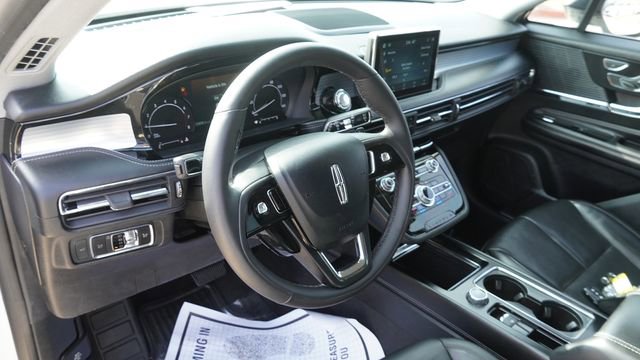 Used 2022 Lincoln Corsair AWD w/ Equipment Group 101A image 18
