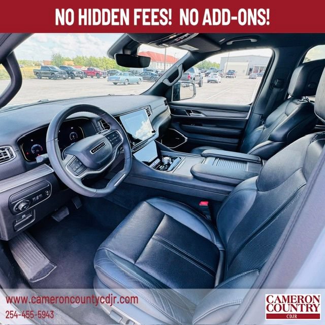 Used 2024 Jeep Wagoneer Series II AWD/4WD image 11