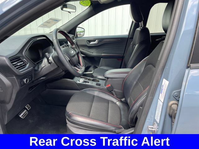 Used 2024 Ford Escape ST-Line w/ Tech Pack #1 AWD/4WD image 9