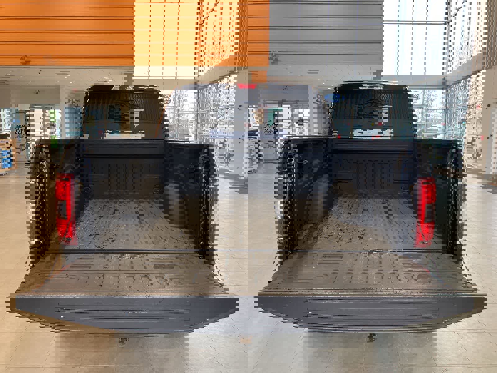 Used 2019 Ford F150 XLT w/ Equipment Group 302A Luxury image 31