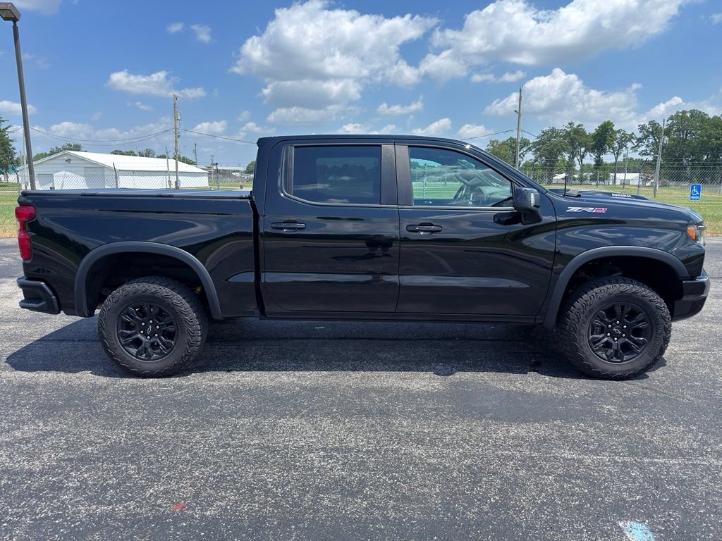 Used 2024 Chevrolet Silverado 1500 ZR2 w/ Technology Package AWD/4WD image 19