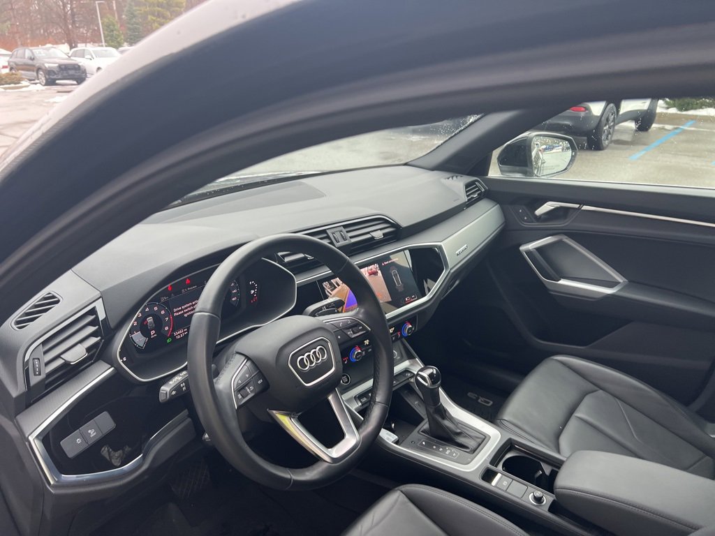Used 2023 Audi Q3 2.0T Premium image 60