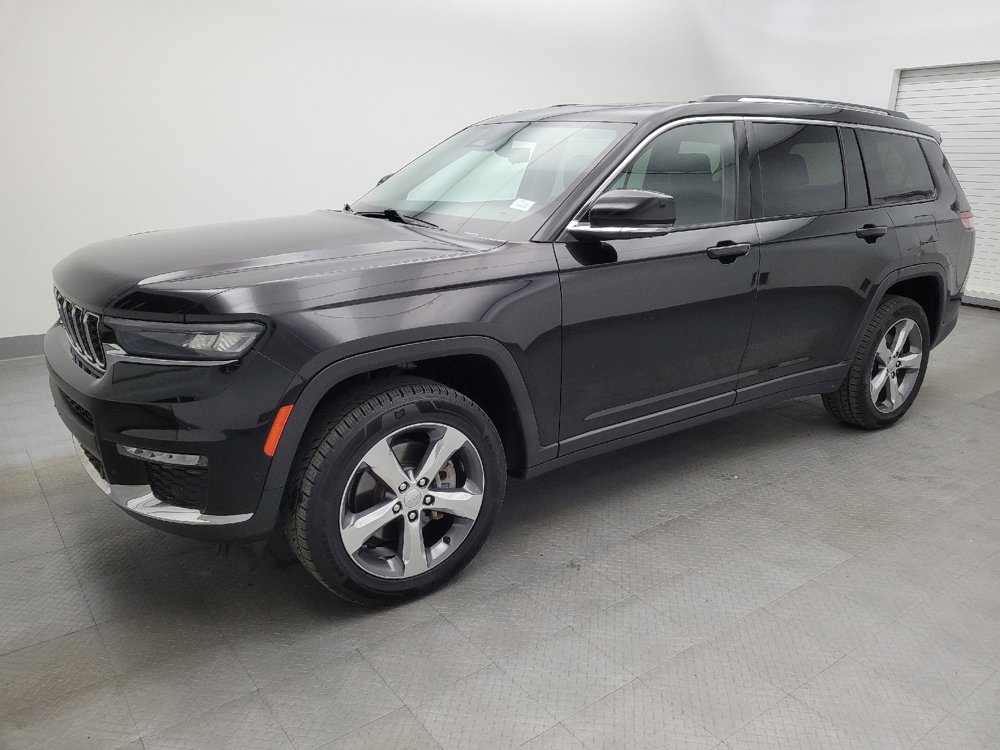 Used 2021 Jeep Grand Cherokee L Limited w/ Luxury Tech Group II image 2
