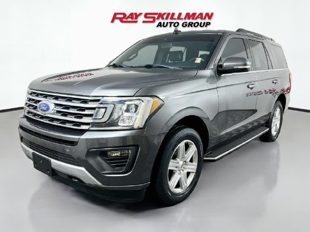 Used 2019 Ford Expedition XLT w/ Equipment Group 202A AWD/4WD image 3