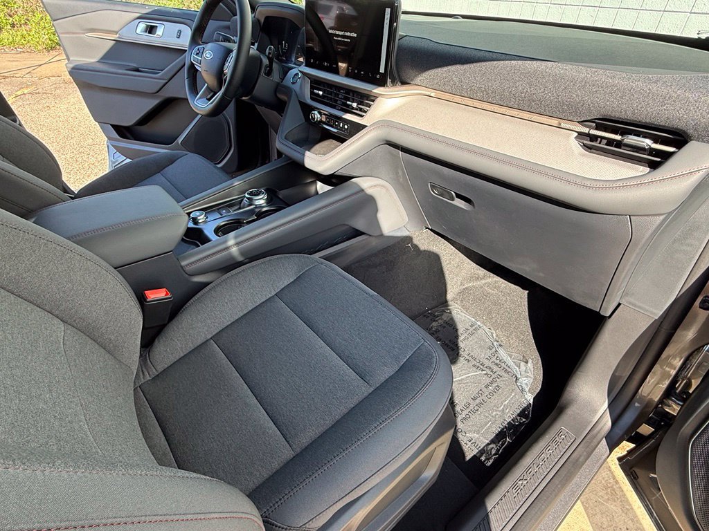 New 2027 Ford Explorer Active AWD/4WD image 20