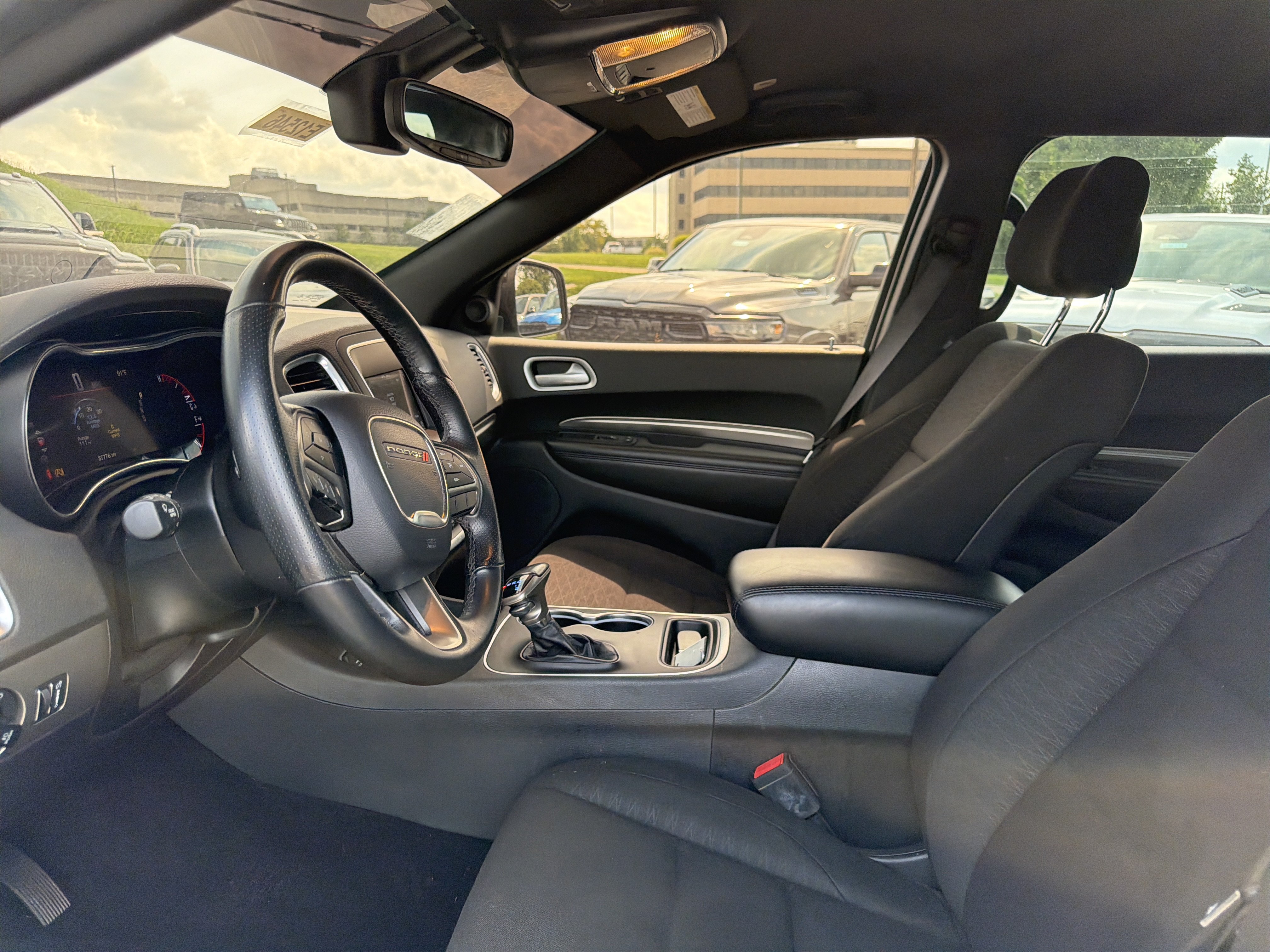 Used 2020 Dodge Durango SXT AWD/4WD image 15