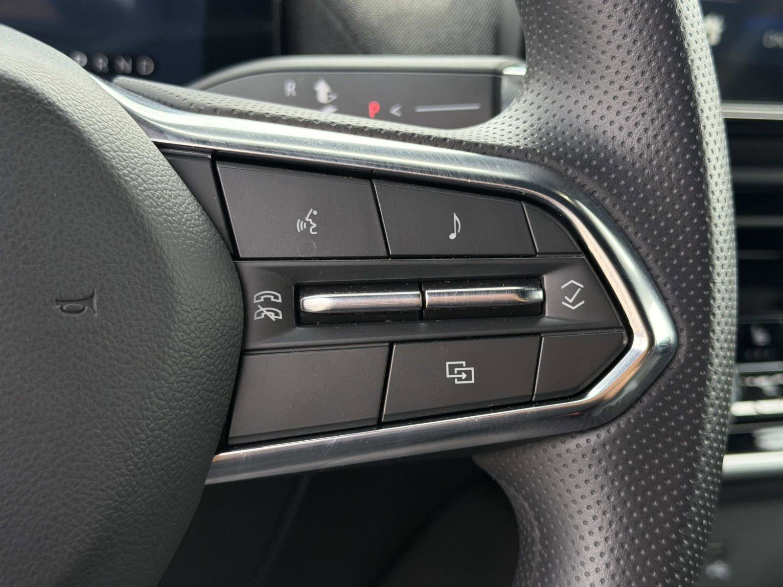 Used 2025 Honda Prologue Eco image 10