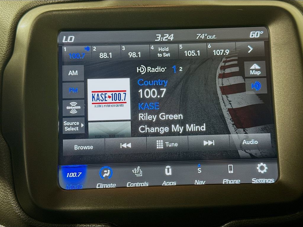 Used 2021 Jeep Renegade Limited AWD/4WD image 15