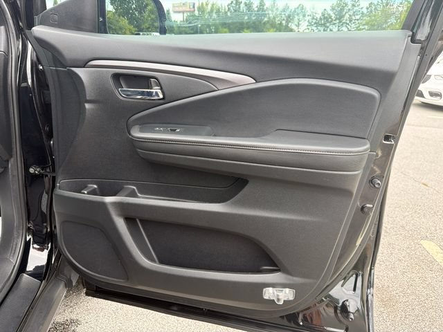 Used 2023 Honda Ridgeline RTL-E image 14