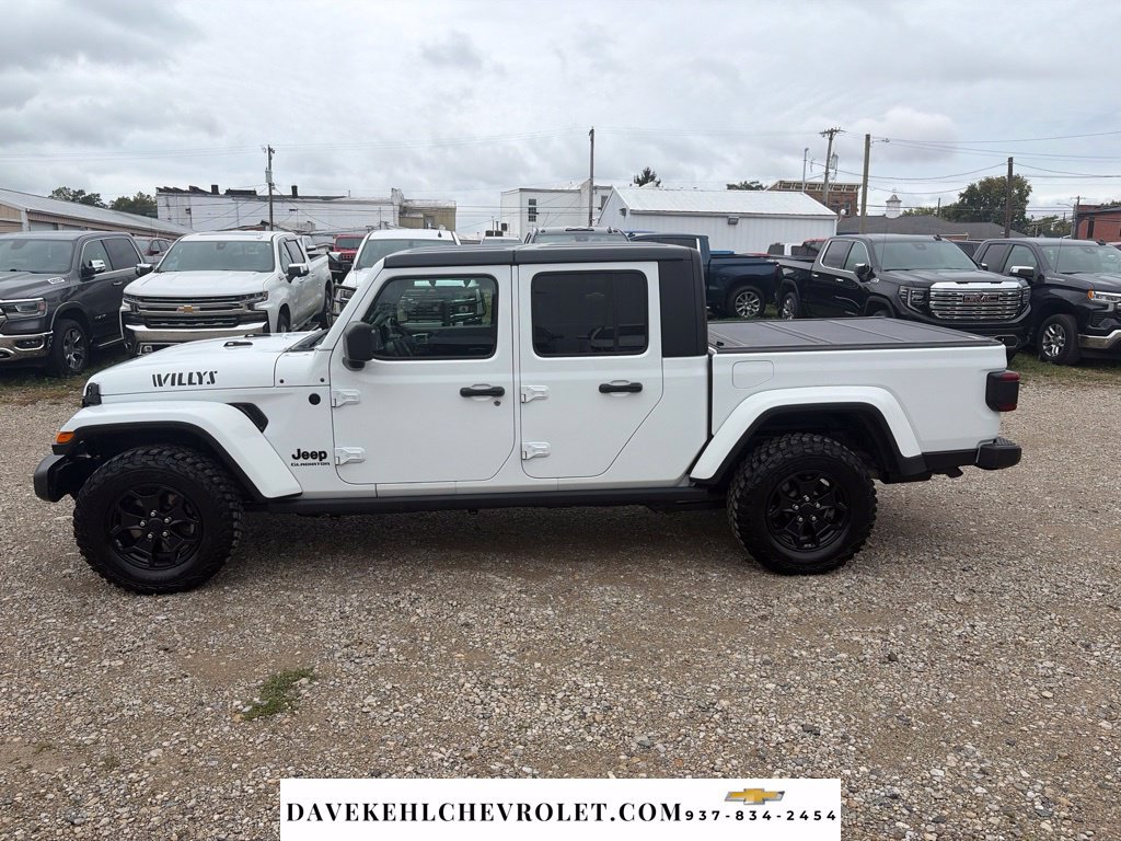 Used 2021 Jeep Gladiator Sport AWD/4WD image 2