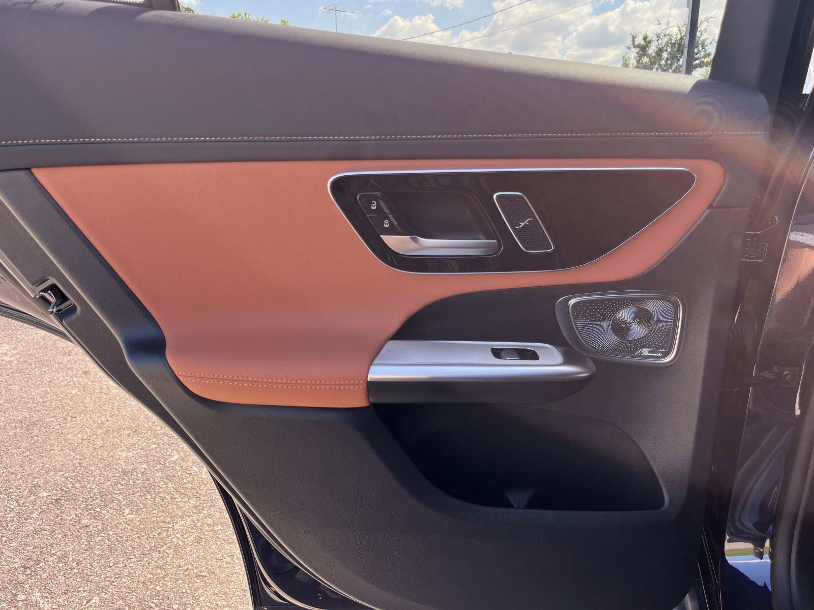 Certified 2024 Mercedes-Benz GLC 300 4MATIC image 19