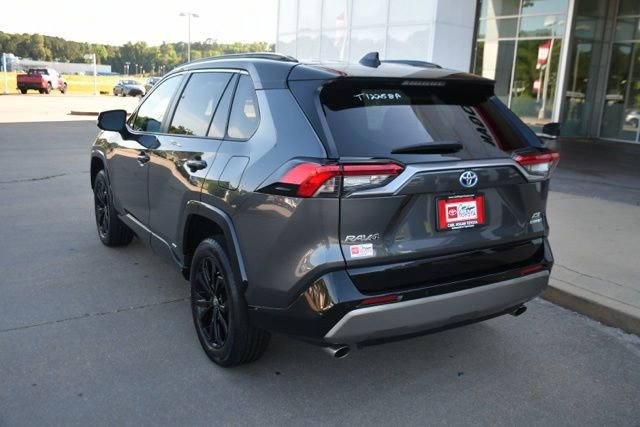 Used 2023 Toyota RAV4 XSE AWD/4WD image 3