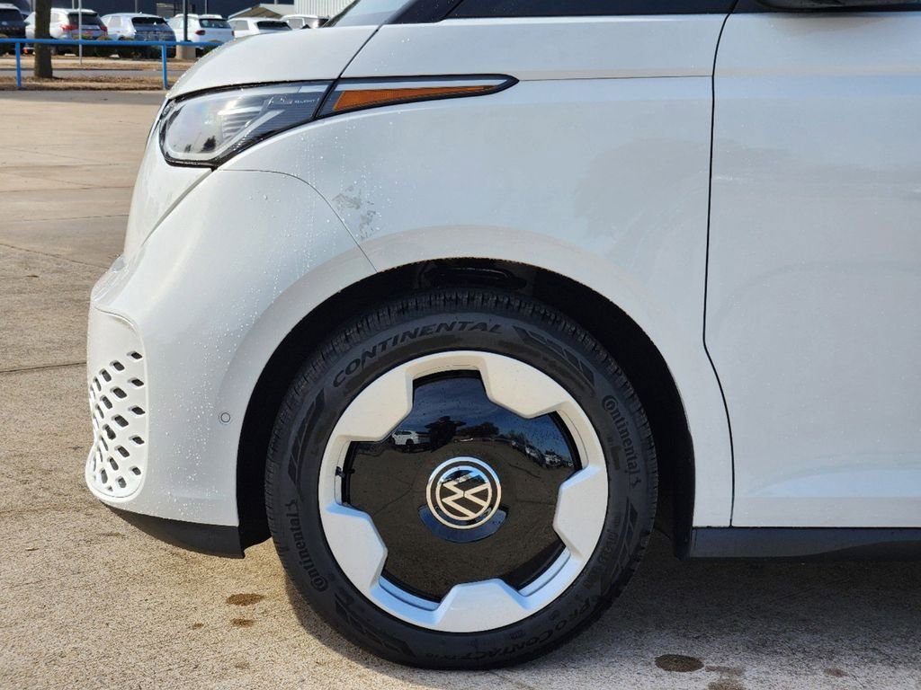 New 2025 Volkswagen ID. Buzz Pro S RWD image 5