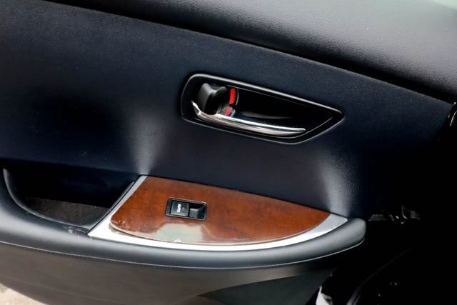 Used 2011 Lexus ES 350 image 36