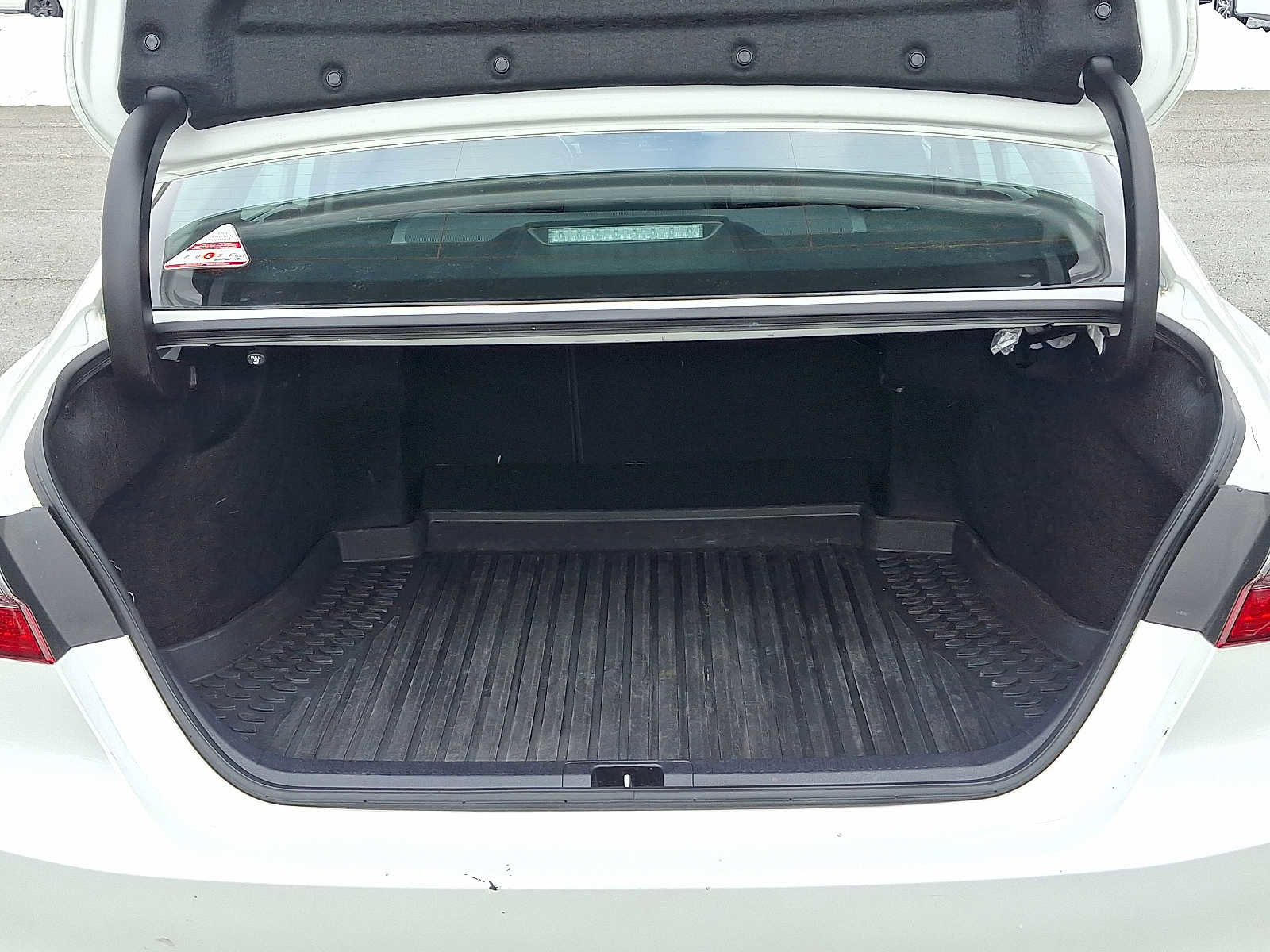 Certified 2024 Toyota Camry XLE w/ Navigation Package image 32