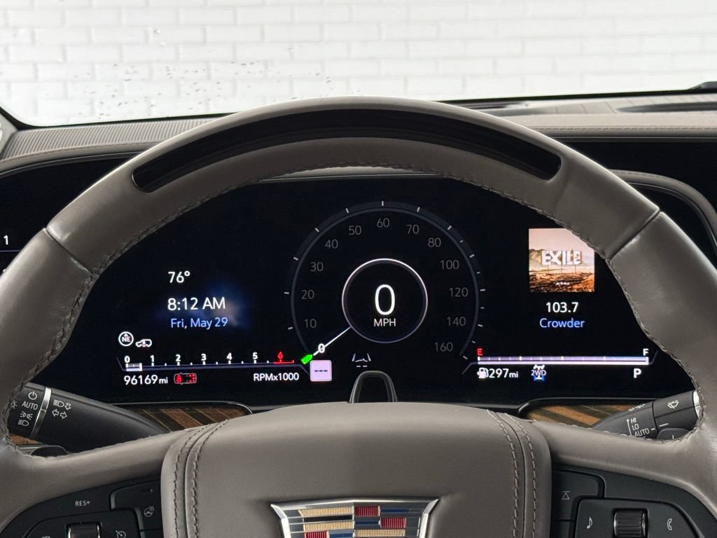 Used 2022 Cadillac Escalade Sport Platinum w/ Heavy-Duty Trailer Package AWD/4WD image 31