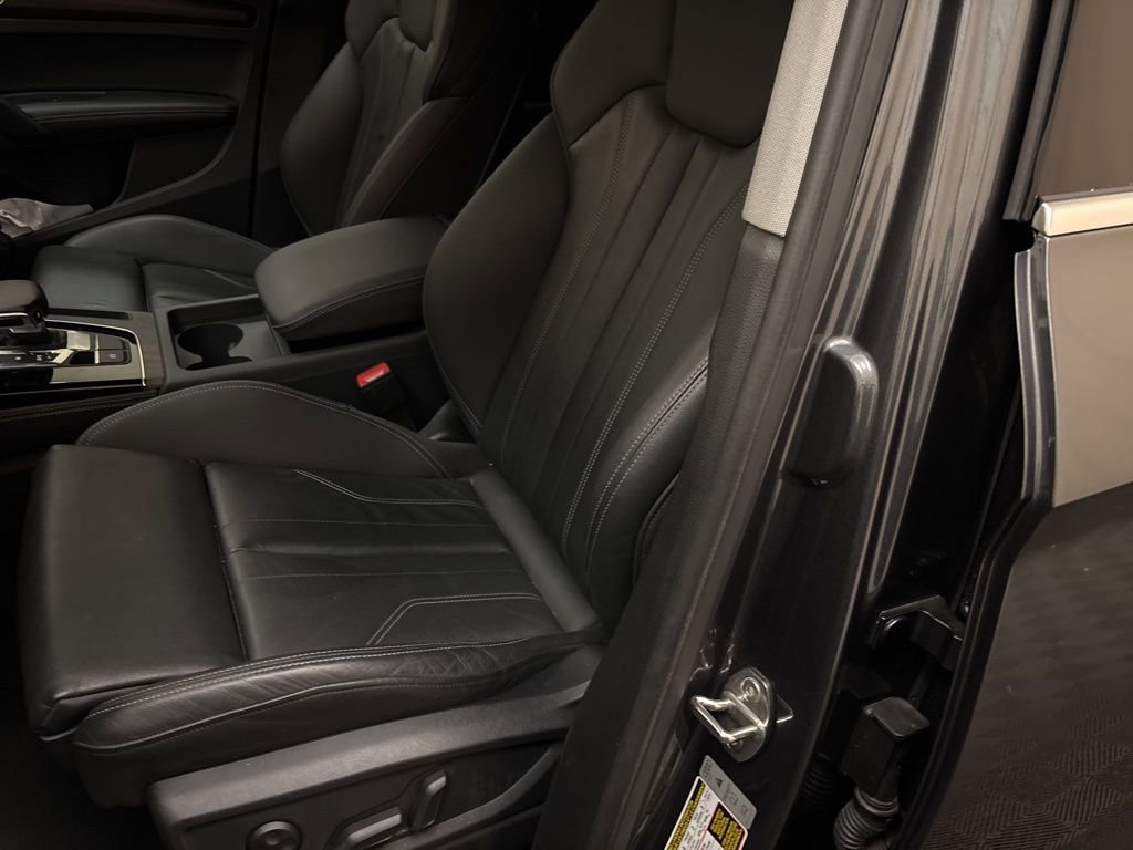 Used 2024 Audi Q5 2.0T Premium Plus image 11