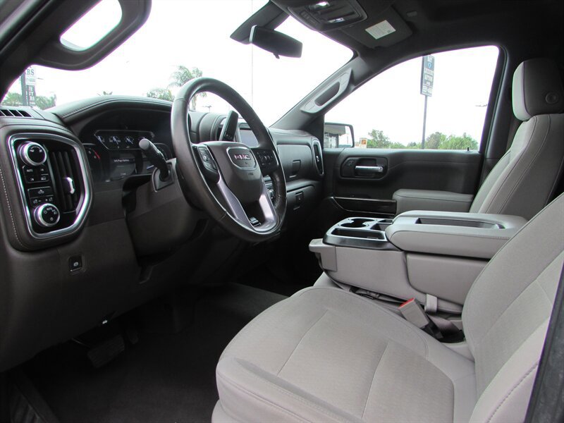 Used 2019 GMC Sierra 1500 SLE w/ SLE Value Package AWD/4WD image 11