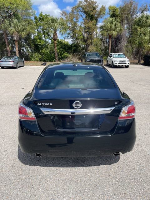 Used 2015 Nissan Altima 2.5 S w/ Power Driver Seat Package image 3