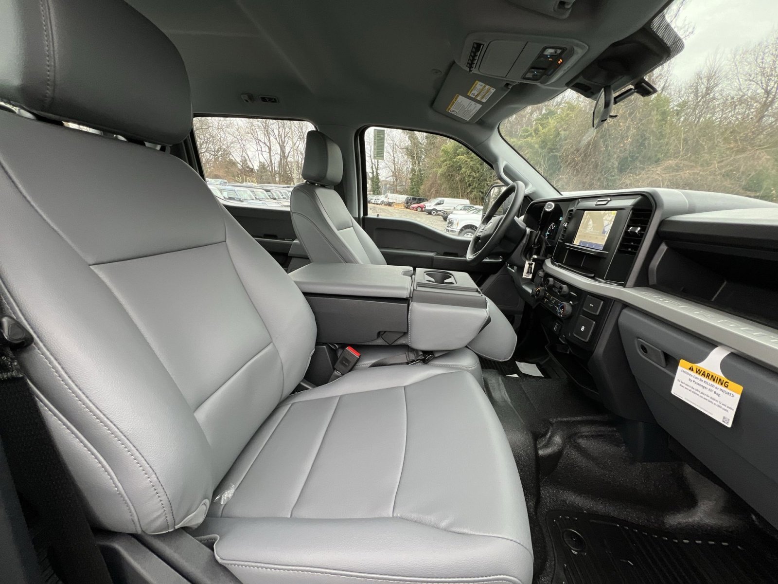 New 2026 Ford F250 XL w/ XL Chrome Package image 24