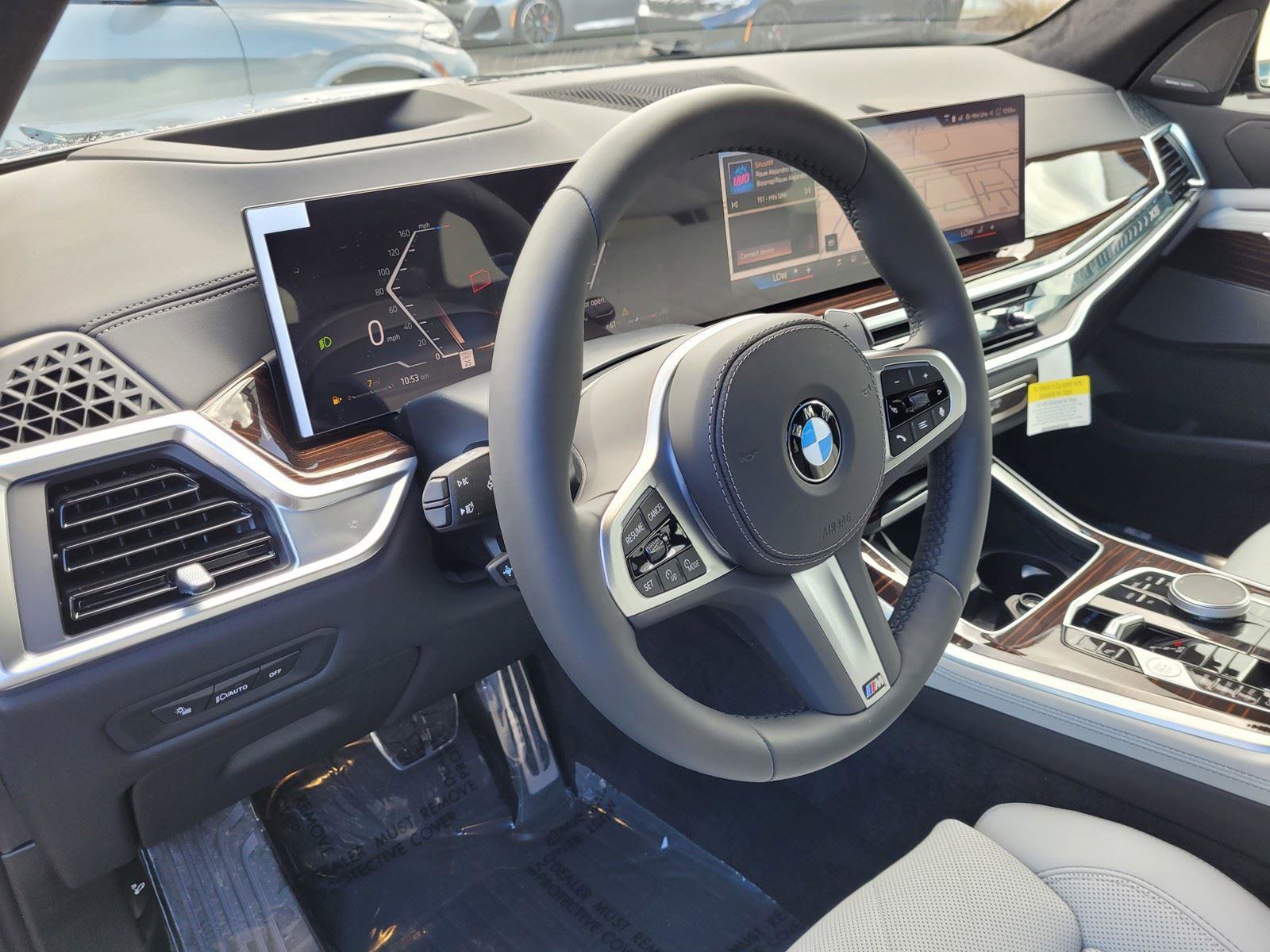 New 2026 BMW X5 xDrive40i w/ M Sport Package AWD/4WD image 8