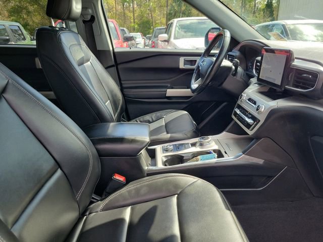 Used 2022 Ford Explorer XLT w/ Equipment Group 202A image 36