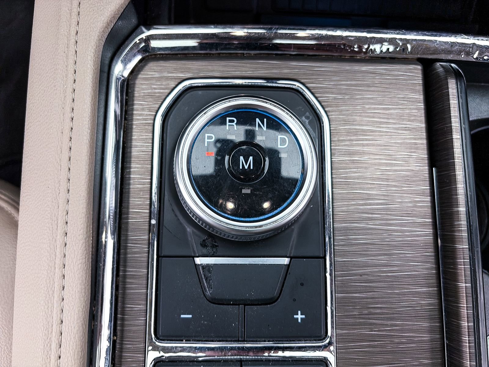 Used 2024 Ford Expedition Max Limited image 30