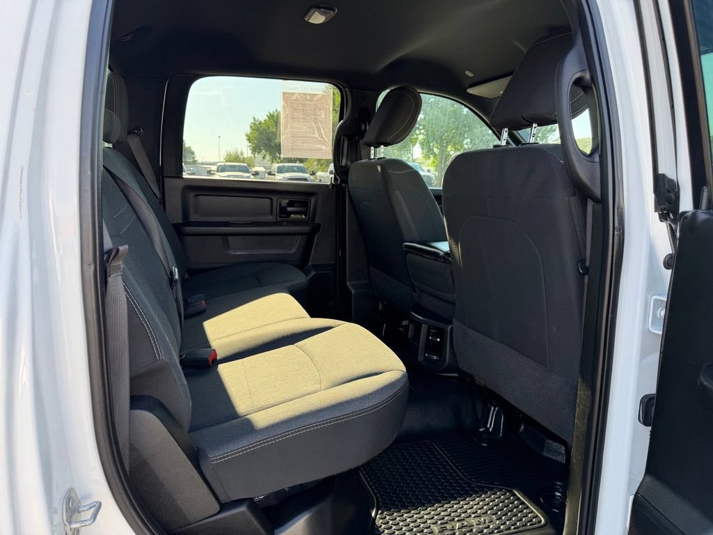 Used 2021 RAM 5500 Tradesman w/ Chrome Appearance Group AWD/4WD image 19