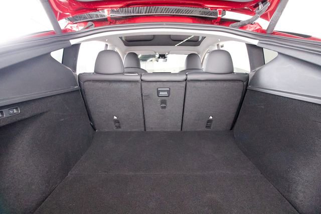 Used 2024 Tesla Model Y Long Range image 19