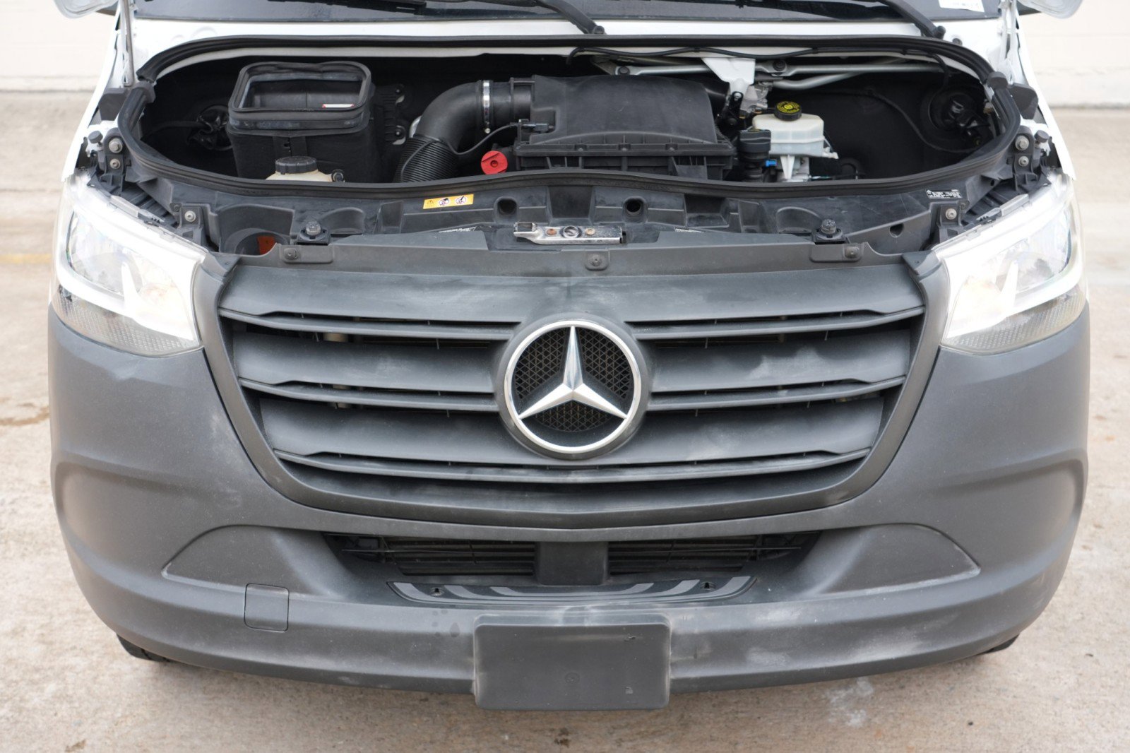 Used 2020 Mercedes-Benz Sprinter 2500 image 7