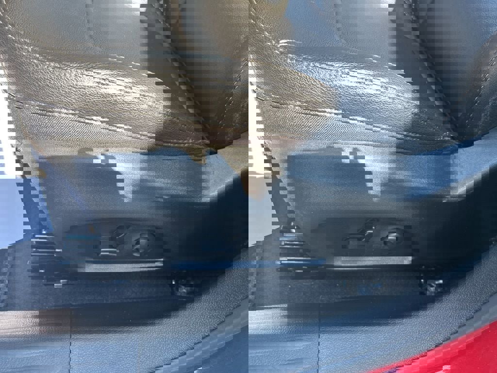 Used 2024 Jeep Compass Limited image 10