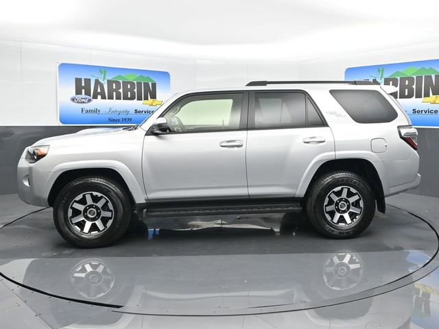Used 2024 Toyota 4Runner TRD Off-Road image 2