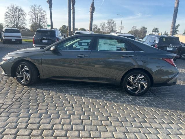 New 2026 Hyundai Elantra Limited image 6