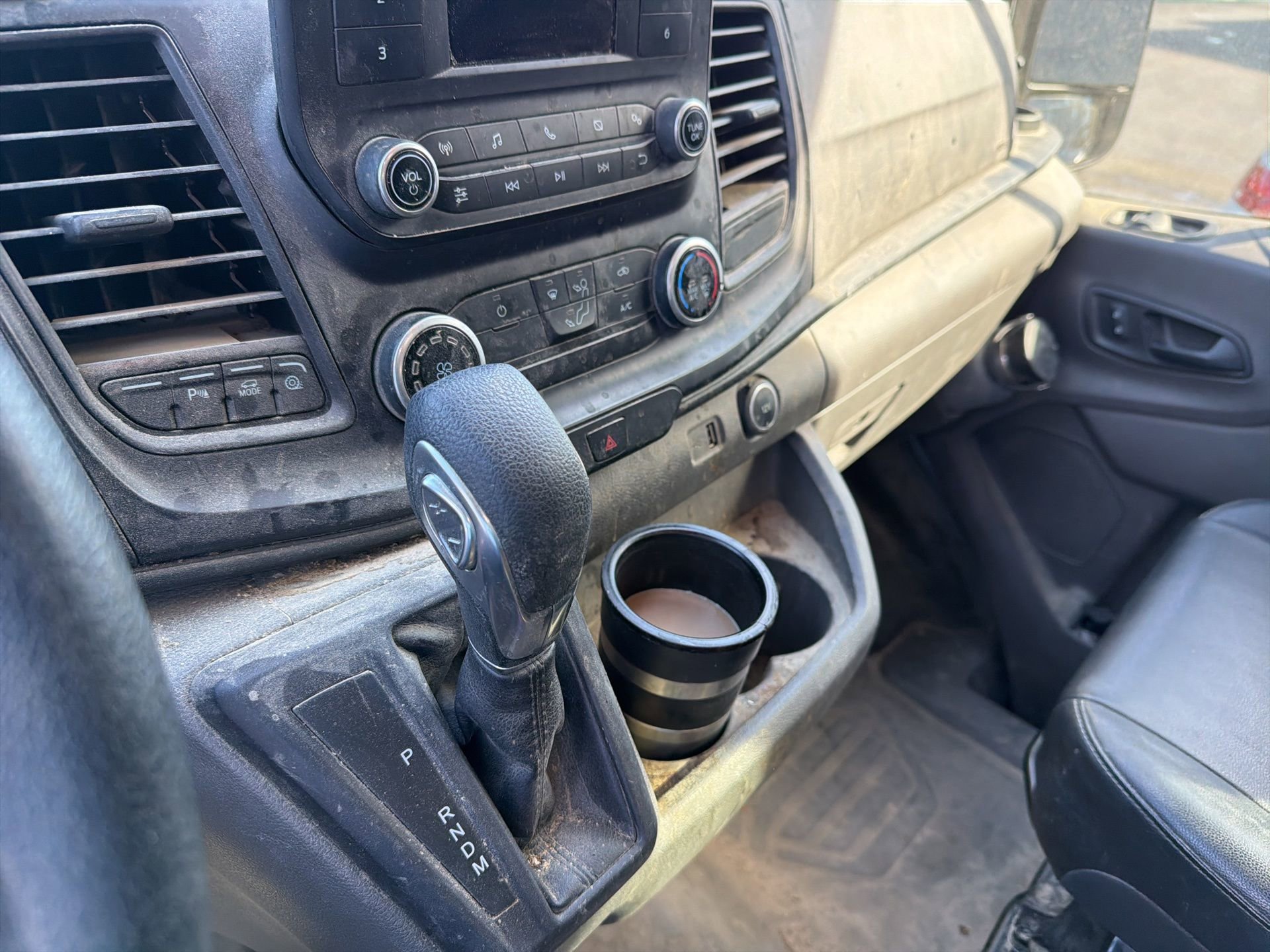 Used 2020 Ford Transit 250 Medium Roof w/ Load Area Protection Package image 13