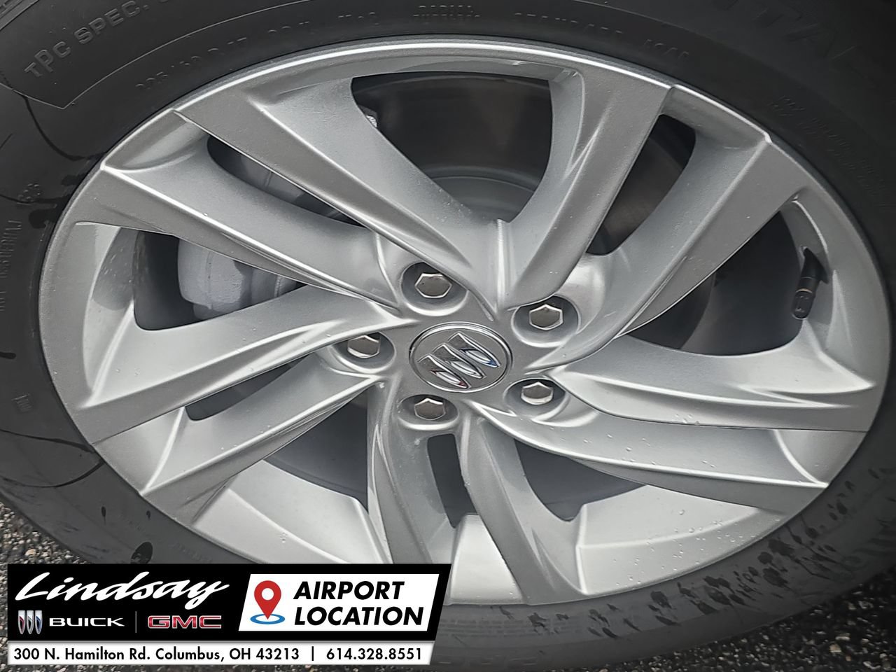 New 2026 Buick Envista Sport Touring w/ Convenience I Package FWD image 32