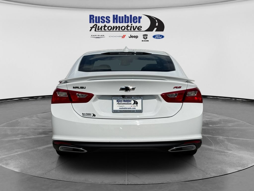 Used 2023 Chevrolet Malibu RS w/ LPO, Floor Liner Package FWD image 4