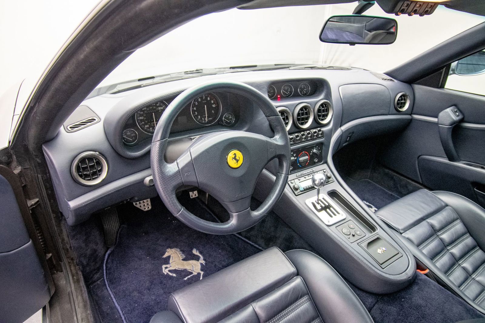 Used 1999 Ferrari 550 Maranello Coupe RWD image 10