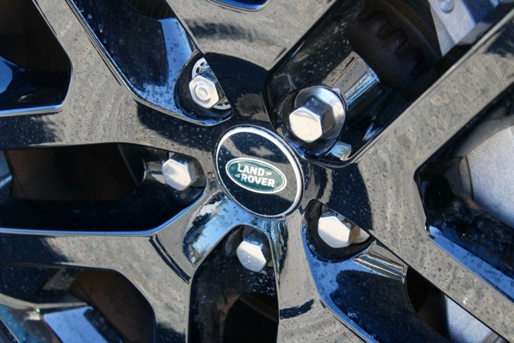 Used 2024 Land Rover Defender 130 Outbound image 12