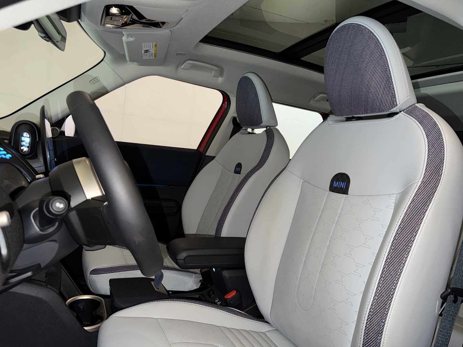 Certified 2025 MINI Cooper Countryman S image 19