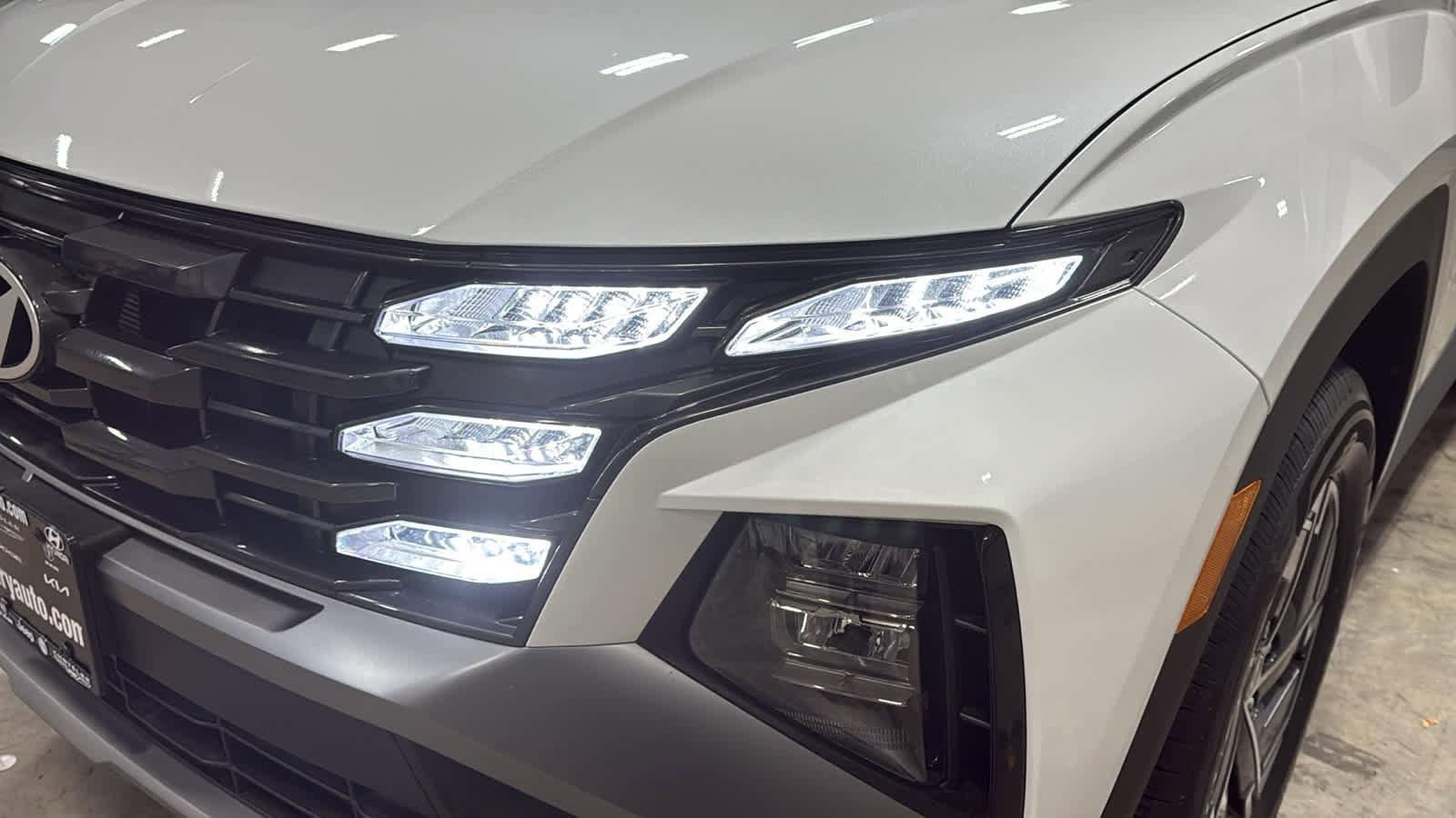 Used 2025 Hyundai Tucson Blue image 9