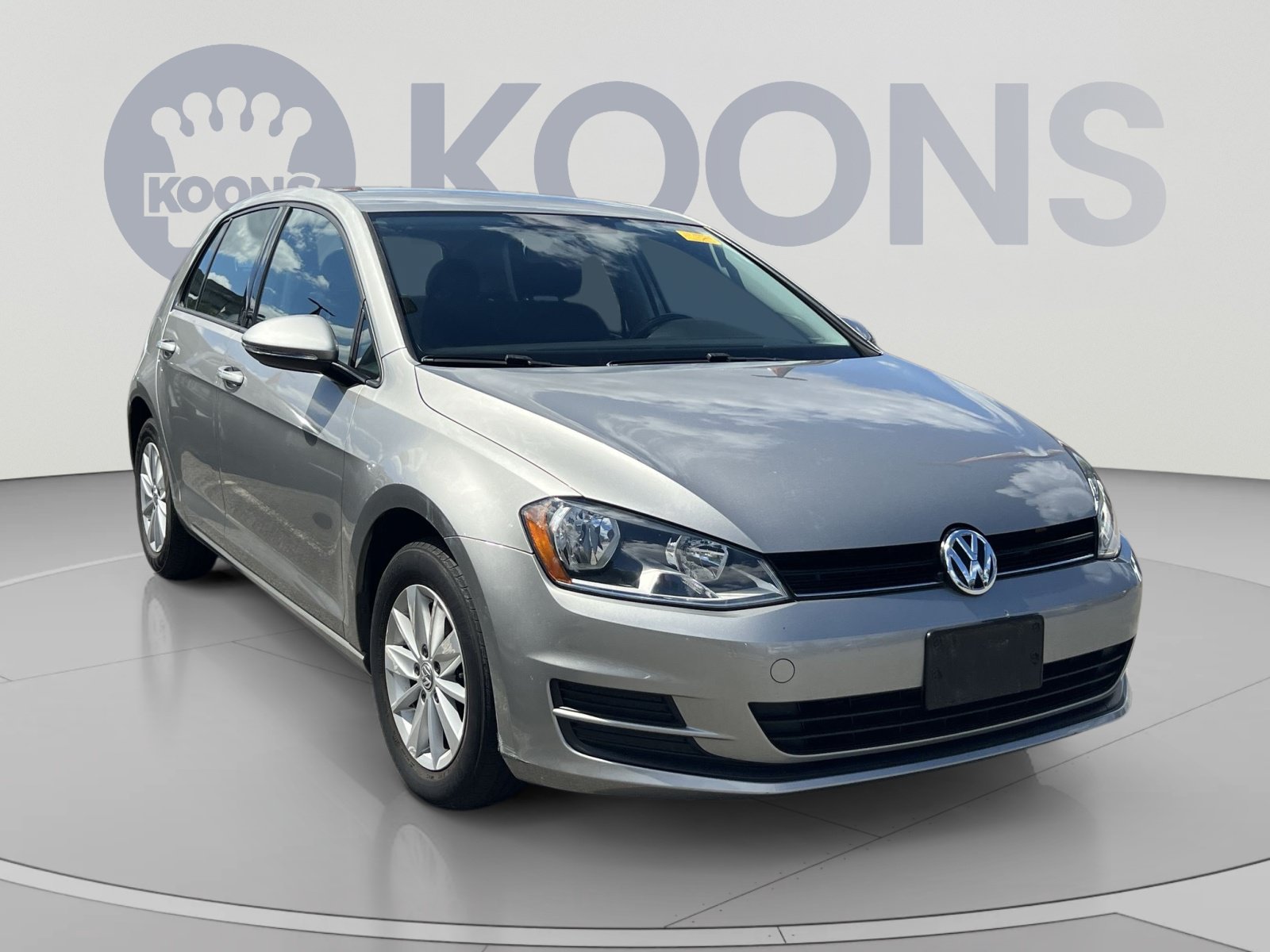 Used 2016 Volkswagen Golf S FWD image 7