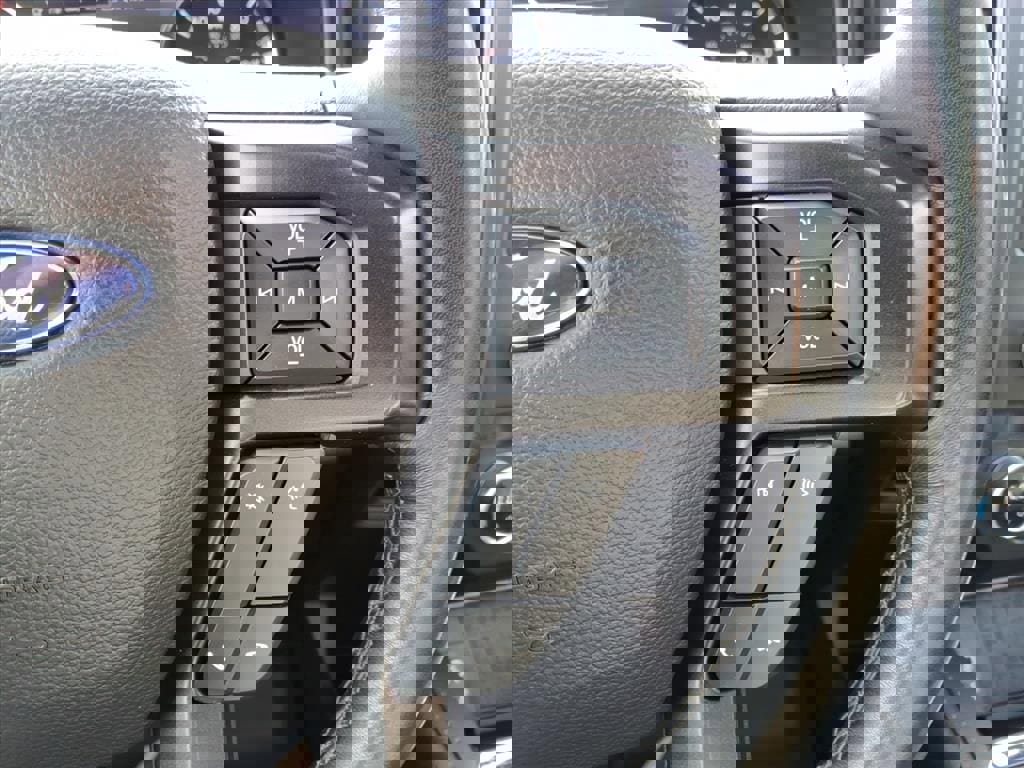 Certified 2019 Ford Expedition Limited w/ Equipment Group 302A image 29