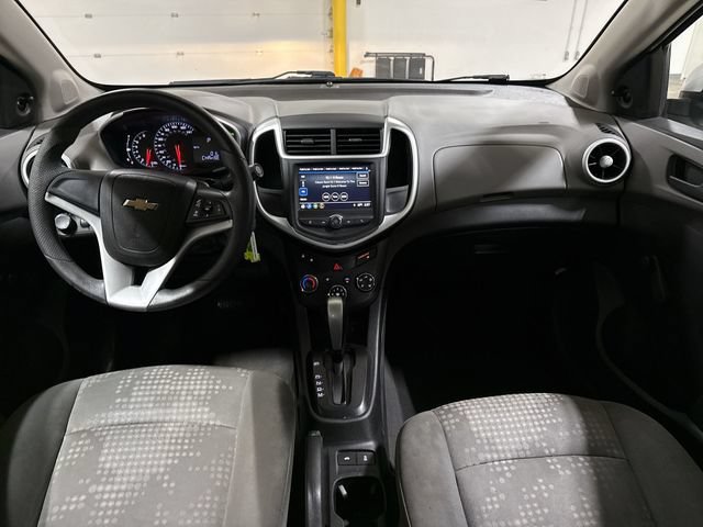 Used 2018 Chevrolet Sonic LS FWD image 10