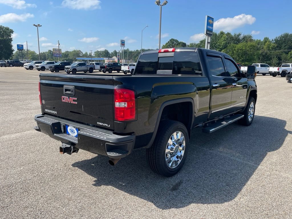 Used 2019 GMC Sierra 2500 Denali AWD/4WD image 6