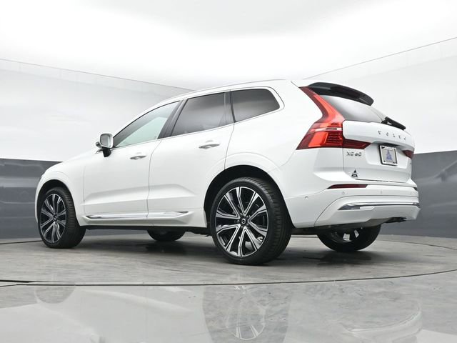Used 2023 Volvo XC60 B5 Ultimate image 40