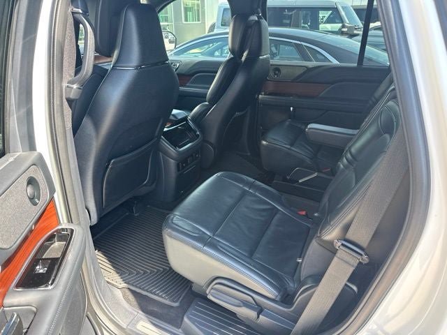 Used 2023 Lincoln Navigator Reserve AWD/4WD image 24