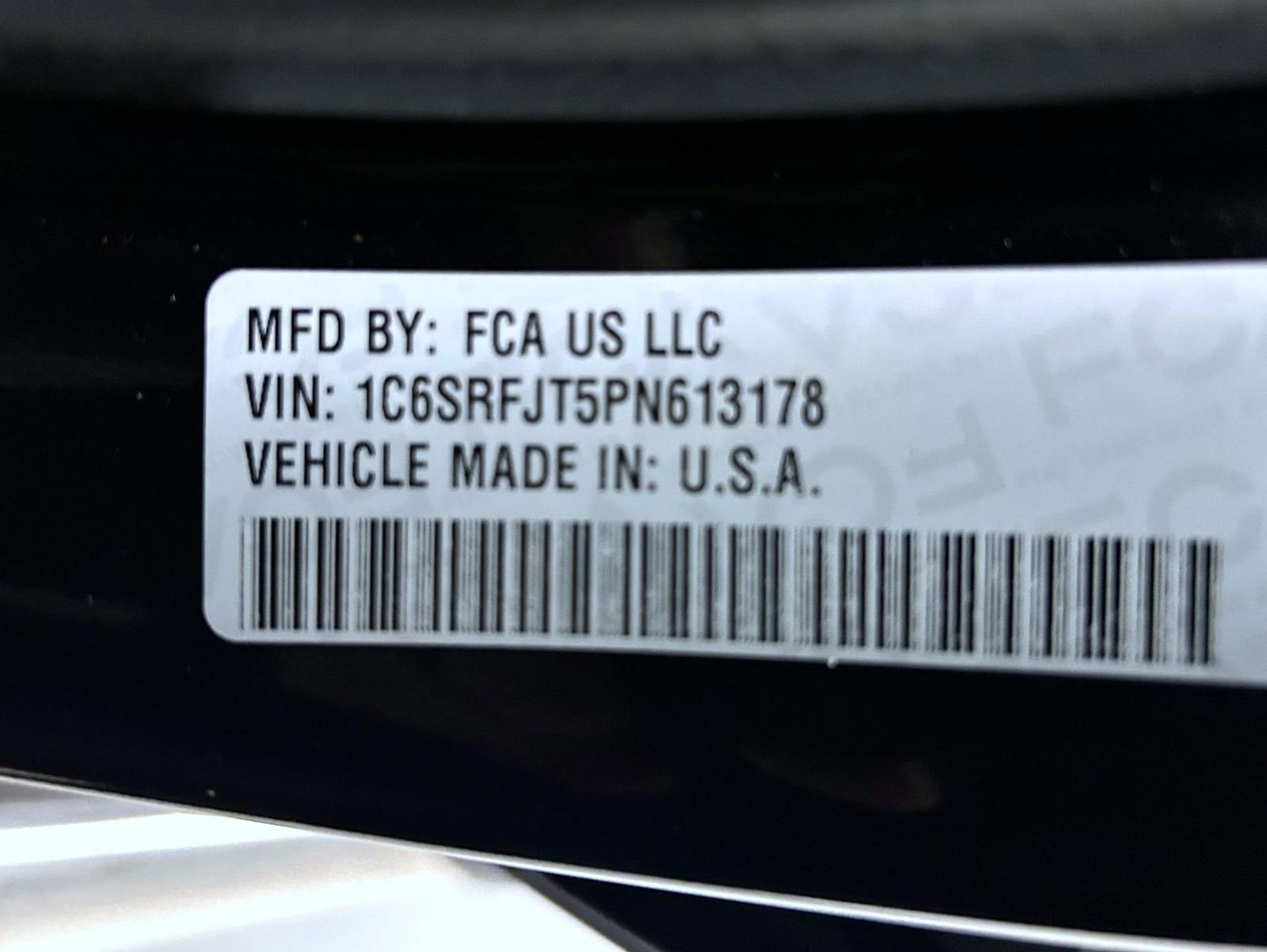 Used 2023 RAM 1500 Laramie AWD/4WD image 25