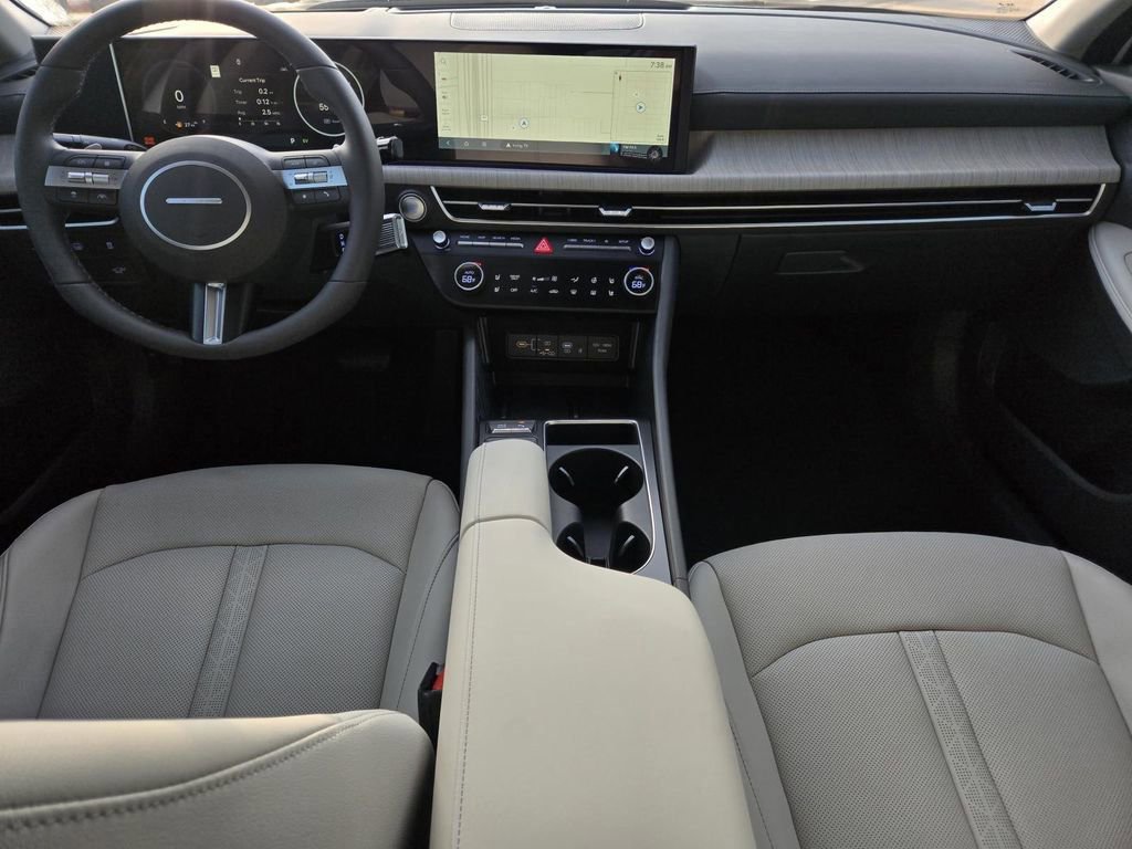 New 2025 Hyundai Sonata Limited FWD image 19