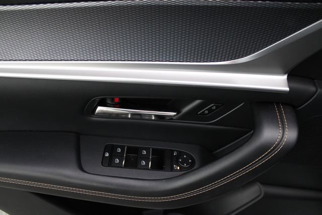 Used 2024 MAZDA CX-90 3.3 Turbo w/ Premium Package image 26